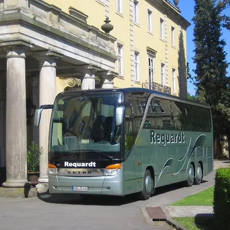 Hotel & Apartmenthaus Zum Pfingsttor 2*